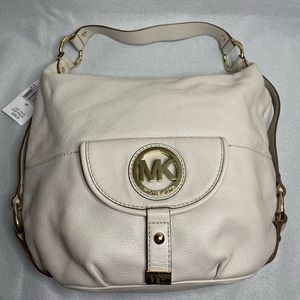 Michael Kors Fulton Large Pebbled Leather Hobo- Vanilla